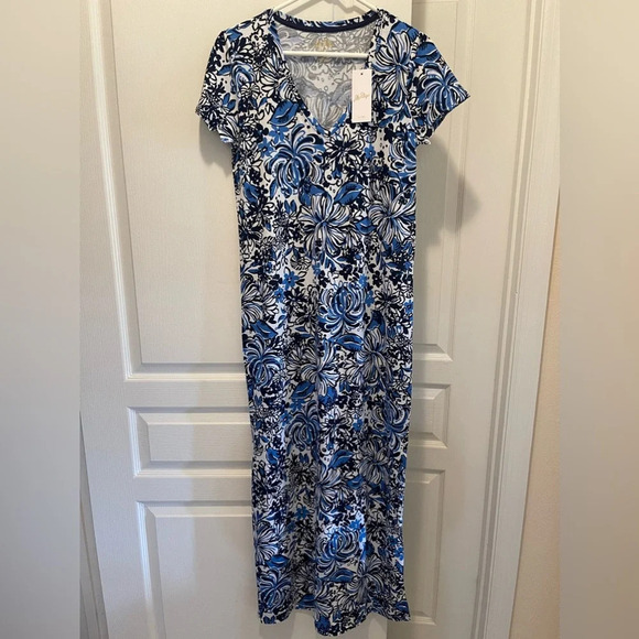 Lilly Pulitzer Dresses & Skirts - Lilly Pulitzer Etta Maxi Dress Pandarama Size M
